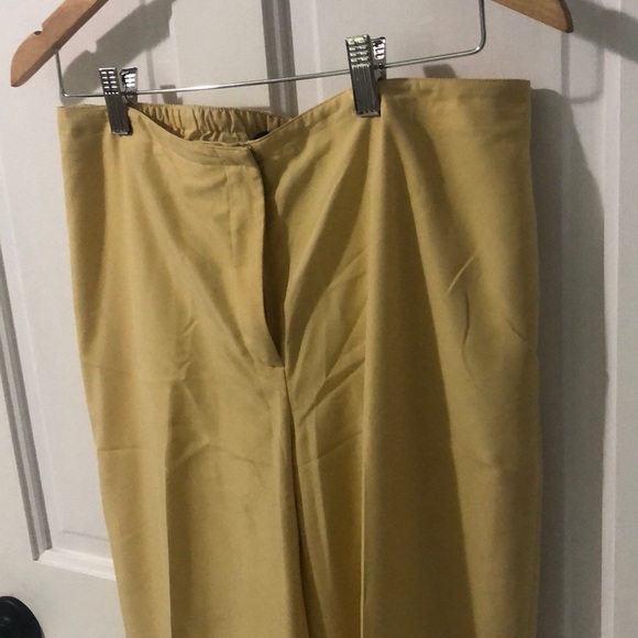 Vintage buttery yellow matching set - Picture 2 of 11